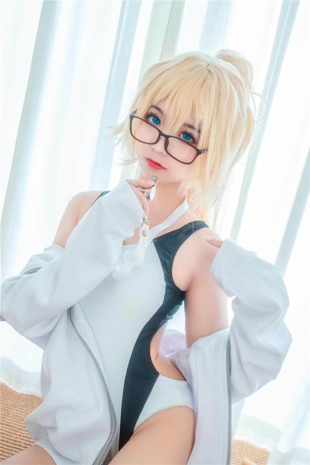 吃瓜黑料限时更新，极品尤物的私密视频曝光！