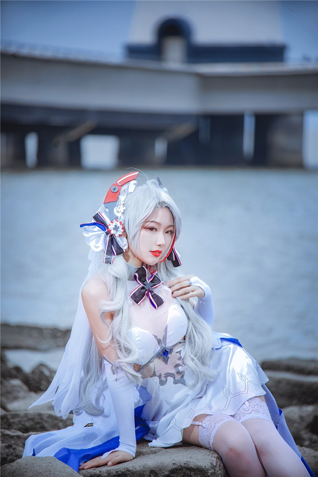 黑色浪漫录：豪门恩怨情仇中的秘密交易内幕全纪录，黑色浪漫是什么